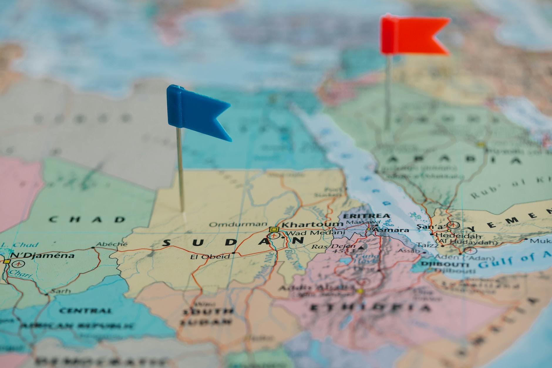 Yemen'de Ulaşım: Şehir İçi ve Şehirler Arası Seyahat İpuçları